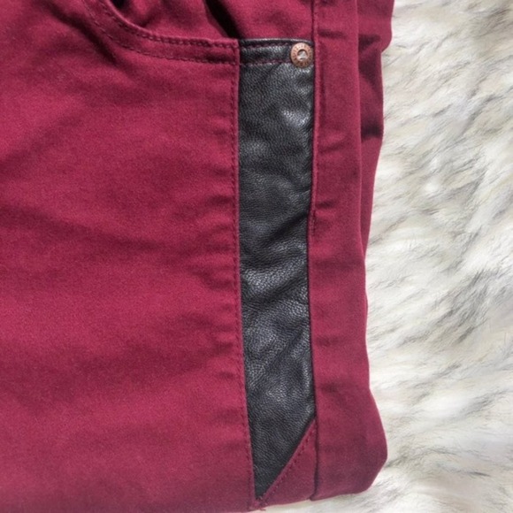 izzue midrise paneled red colored denim punk skinny jeans - Picture 6 of 8